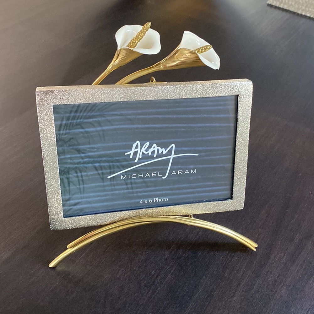 Michael Aram Calla lily easel frame.